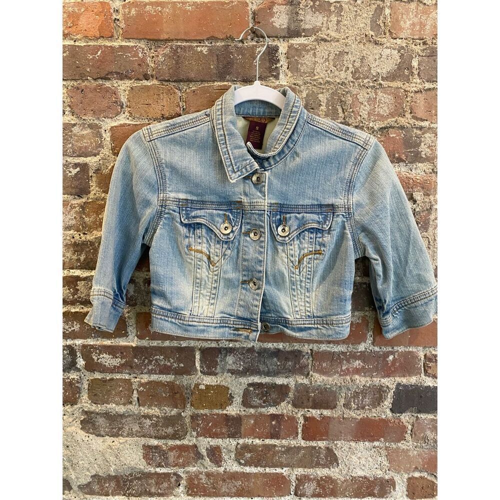 ZD Jean Jacket Shrug Light Wash Embroidered “in Memory Of Love” Women’s S